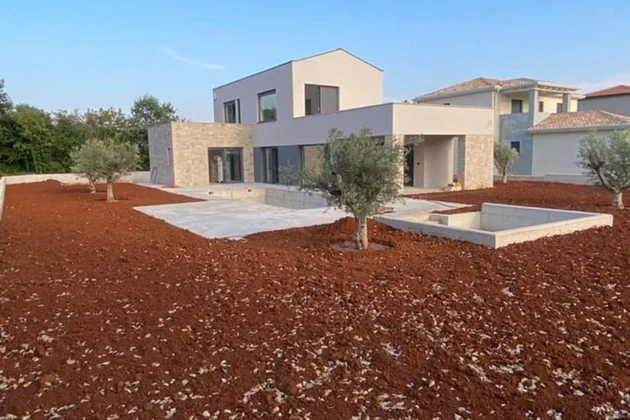 Villa à vendre dans un cadre paisible près de Poreč en Croatie