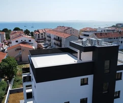 Attico Privlaka con splendida vista mare