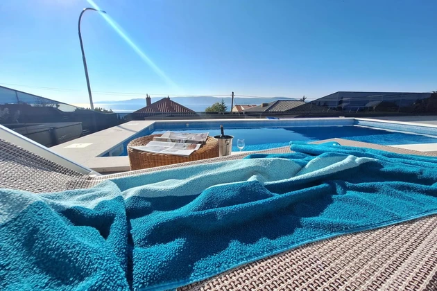 Luksuzna vila na prodaju u Novom Vinodolskom