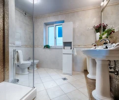 Villa en pierre à vendre directement sur le front de mer de Vis en Croatie