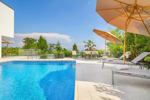 Exotic 20th century resort villa - Opatija riviera