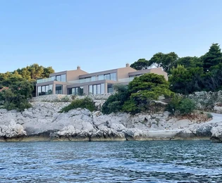 Продается роскошная вилла на берегу моря в Дубровнике, Хорватия.