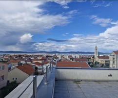 Appartement avec vue panoramique à vendre à Bili Brig en Croatie