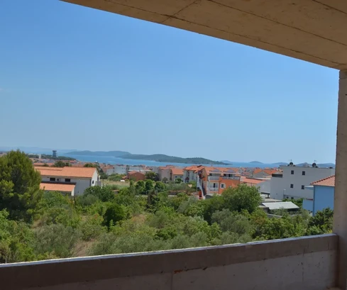 Vodice - Three-room apartment S7 on the second floor with sea view
