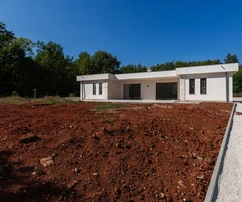 Modern villa medencével eladó Labinban Horvátországban