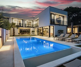 Medulin, Isztria – Modern villa lenyűgöző jellemzőkkel