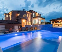 Fantastyczna willa z basenem, Istria, Pula