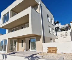 Čiovo, Okrug G., penthouse 79m2 + 124m2 roof terrace, panoramic view