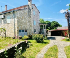 Poreč, Istrie – Maison en pierre rénovée avec jardin