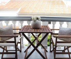 Dům s osmi byty na prodej na ostrově Pag blízko moře v Chorvatsku