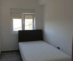 Split, Dujmovača, casa su due piani di 160 m2 con cortile e piscina