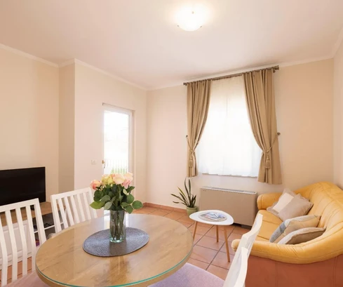 Podgora, Makarska, appartement de 65,44 m² avec vue sur la mer