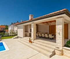 Istria, Rovigno: Villa mediterranea con dettagli di lusso