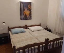 Марина, Севид, отдельный дом с садом, в 70 м от моря и пляжа