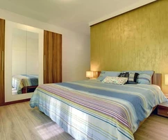 Tágas nyaraló medencével eladó Horvátországban