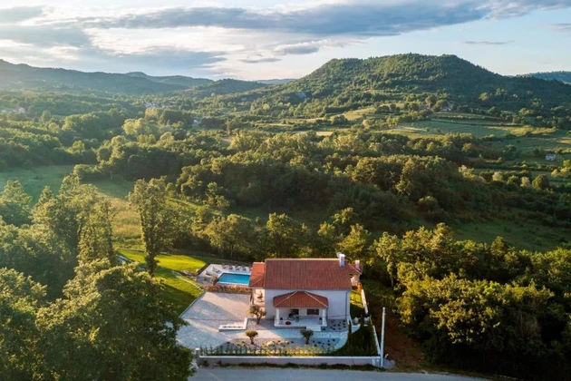 Nouvelle villa moderne au caractère traditionnel - Labin, Istrie