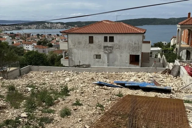 Trogir, Marinova Draga, building land with permit, 400m from the sea