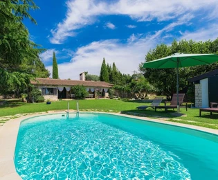 Piękna nieruchomość z domem i trzema bungalowami, 250 m od morza, Umag, ISTRIA