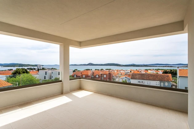 Vodice, new building, modern three-room apartment, 120.89 m², sea view, S5