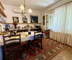 Zentrale, komfortable Stadtwohnung mit Panoramablick auf das Meer!