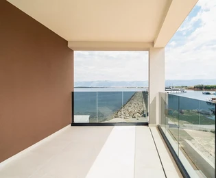 Zadar, Privlaka, luxury two-room apartment, first row to the sea, 92.80 m²