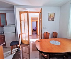 Rogoznica Dual-Use Property Near Center &amp; Sea