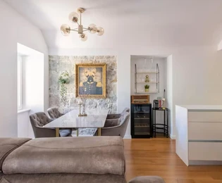 Appartamento con due camere da letto e monolocale in vendita nel centro di Spalato in Croazia