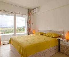 Villa mit Pool in der Nähe von Trogir zu verkaufen in Kroatien