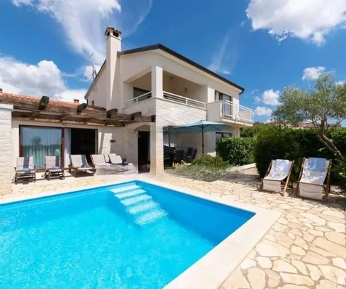 Poreč, Istria: Exclusive villa with breathtaking panoramic views for sale