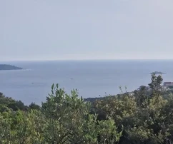 Marina, Vinišće, Bau. Grundstück 1006 m2, Meerblick, ideal für eine Villa