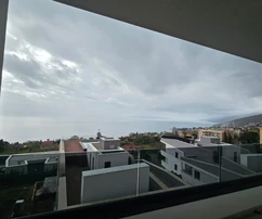 Čtyřpokojový byt na prodej s výhledem na moře v Opatiji v Chorvatsku