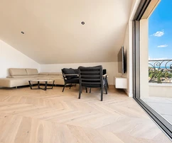 Opatija, centre, penthouse luxueux de quatre pièces 204 m², à 200 m de la mer