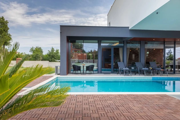 Villa di lusso con piscina in vendita a Ližnjan in Croazia
