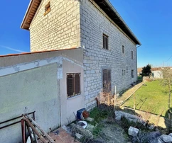 INVESTITIONSGELEGENHEIT! Istrien, Kanfanar – Steinhaus mit Baugrundstück-Potenzial