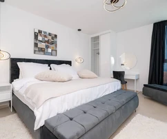 Villa with a pool for sale in Novalja in Croatia