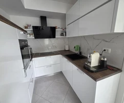 Modern one-bedroom apartment