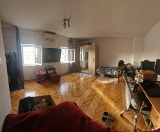 Kaštel Sućurac, таунхаус 132 м² в центре города, 50 м от моря
