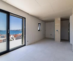 Čiovo, Okrug Gornji | Vendita esclusiva, appartamento con due camere da letto e splendida vista mare