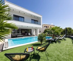 Primošten, beautiful villa with pool and sea view, 311.56 m²