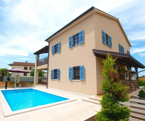 Pazin, Istra: Izuzetna vila s bazenom na prodaju