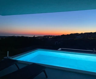 Istria, Kaštelir: Villa moderna con piscina e vista mare