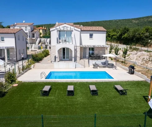 Istria, Rabac: Casa mediterranea con piscina e vista mare