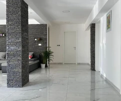 Luxusní byt s bazénem na prodej na ostrově Rab v Chorvatsku