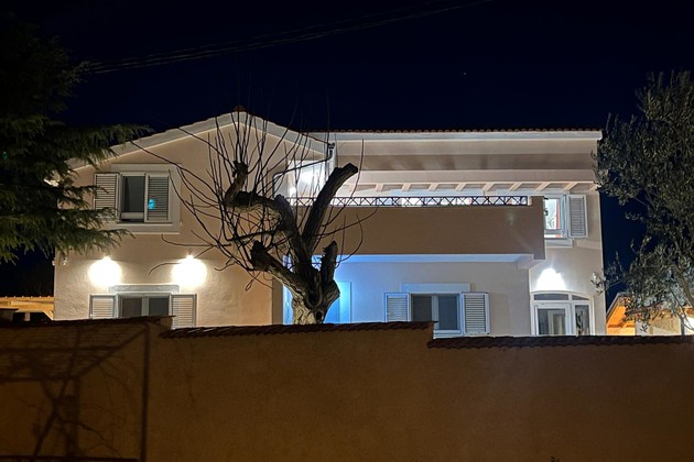 Casa con piscina disponible para la venta en Čista Mala