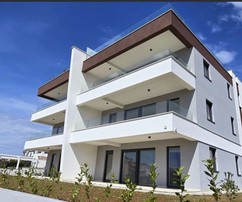 Byty na prodej 150 m od moře v Diklu v Chorvatsku