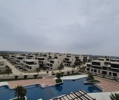 Luxusní vila k prodeji pouhých 150 metrů od moře v Umagu v Chorvatsku