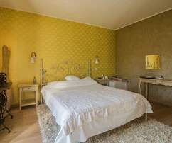 Kanfanarban luxus kővilla medencével eladó Horvátországban