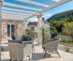 Moderne Villa mit Pool in der Gemeinde Vinodol zu verkaufen in Kroatien