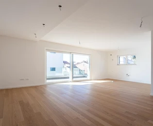 Vodice, NOVOGRADNJA, prostran stan u centru mjesta, 131,62 m²