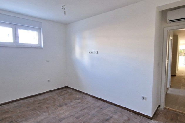 Modern két szobás lakás eladó Šibenik közelében